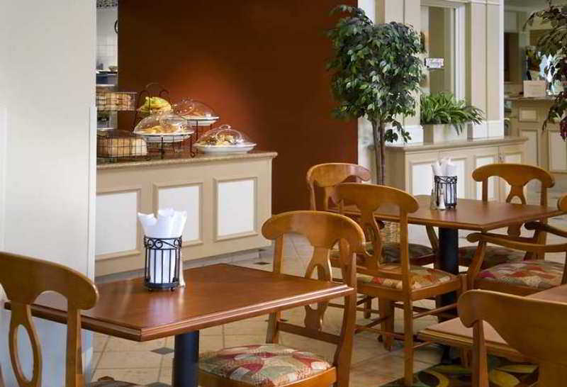 Hilton Garden Inn Portland/Бівертон Ресторан фото